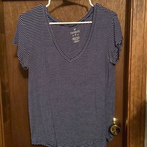 american eagle short sleeve tee
